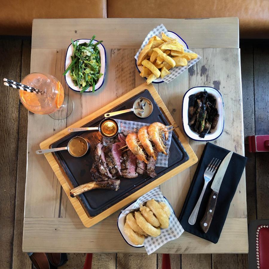 The Bull Inn Mildenhall Bagian luar foto