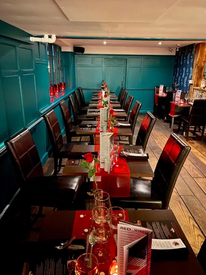 The Bull Inn Mildenhall Bagian luar foto